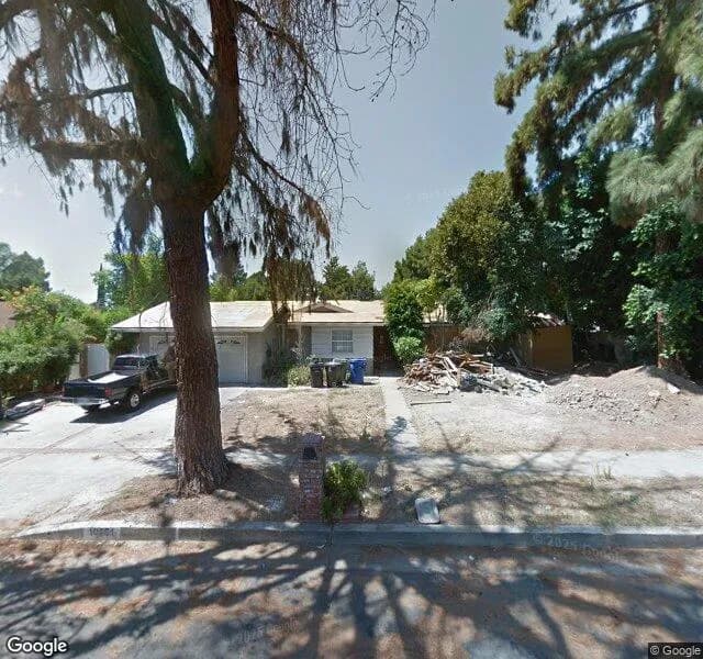 Amena Love Board And Care - Board And Care Home in Northridge, California