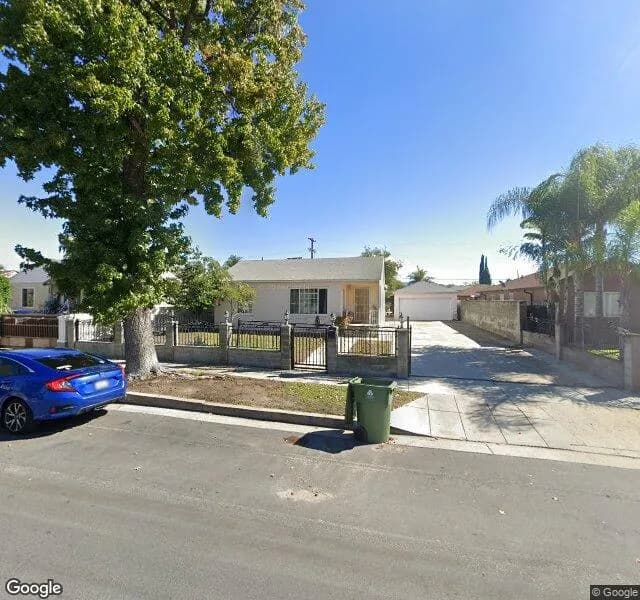 Ashley's Garden Elderly Care - Board And Care Home in North Hollywood, California