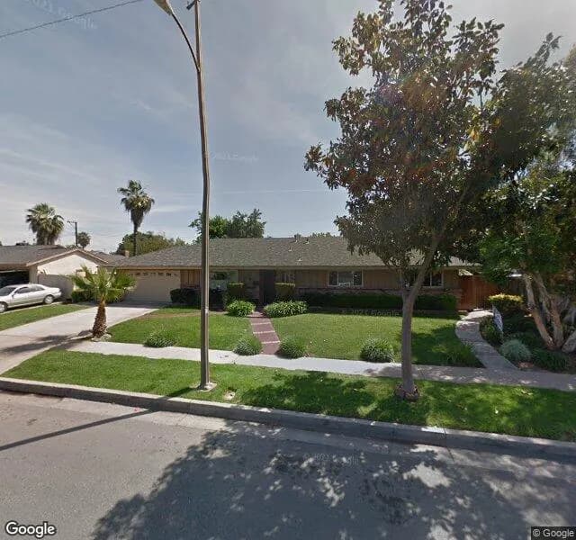 Autumn Grove Care Home - Board And Care Home in Orange, California