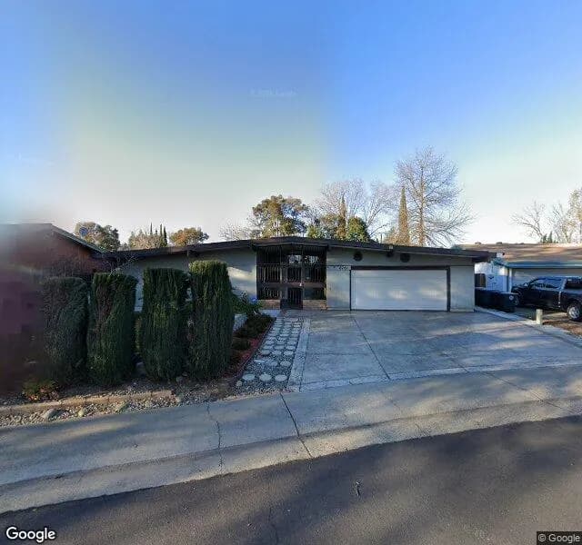 Azalea Lane - Board And Care Home in Elk Grove, California