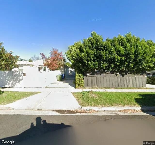 Be Happy Be Home 3 - Board And Care Home in Granada Hills, California