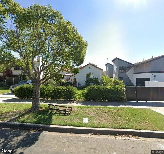 Beit Shalom Group Llc - Board And Care Home in Los Angeles, California