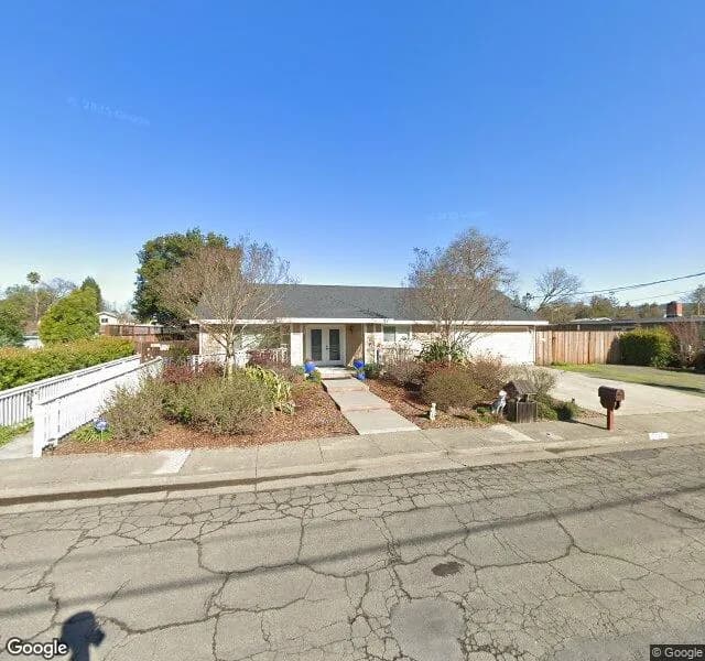 Bluebell Manor - Board And Care Home in Santa Rosa, California