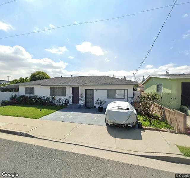 Bun Circle Senior Care Home - Board And Care Home in Carson, California