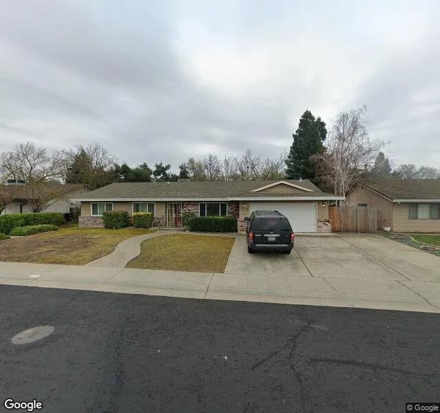 Caring Families-bv1 - Board And Care Home in Elk Grove, California