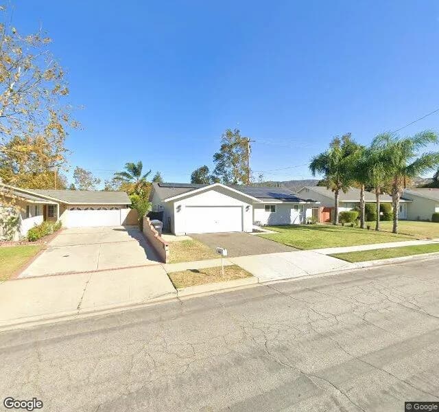 Casa Blanca Senior Living - Board And Care Home in Simi Valley, California