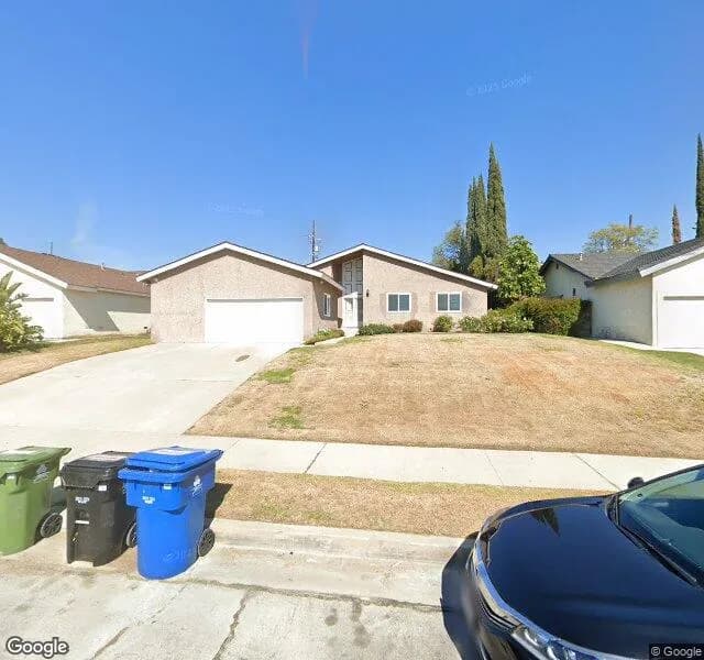 Chatsworth Living - Board And Care Home in Chatsworth, California