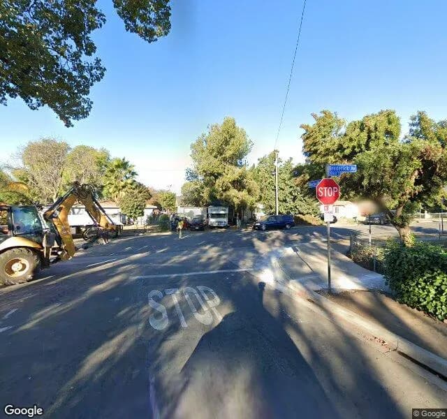 Clayton Cottage Glenrose