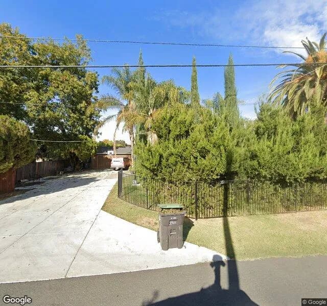 Country Palms Care Home - Board And Care Home in Stockton, California