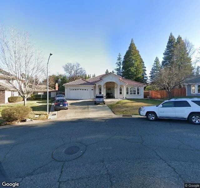 Crown Jewel Villa - Board And Care Home in Fair Oaks, California