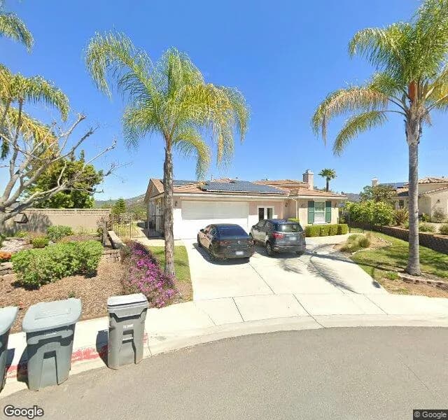 Daybreak Villa East