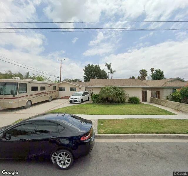 Diamond Senior Care 2 - Board And Care Home in Tustin, California