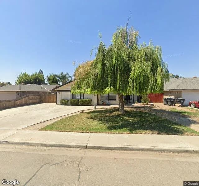 Diaz Family Care Home - Adult Residential Facility in Visalia, California