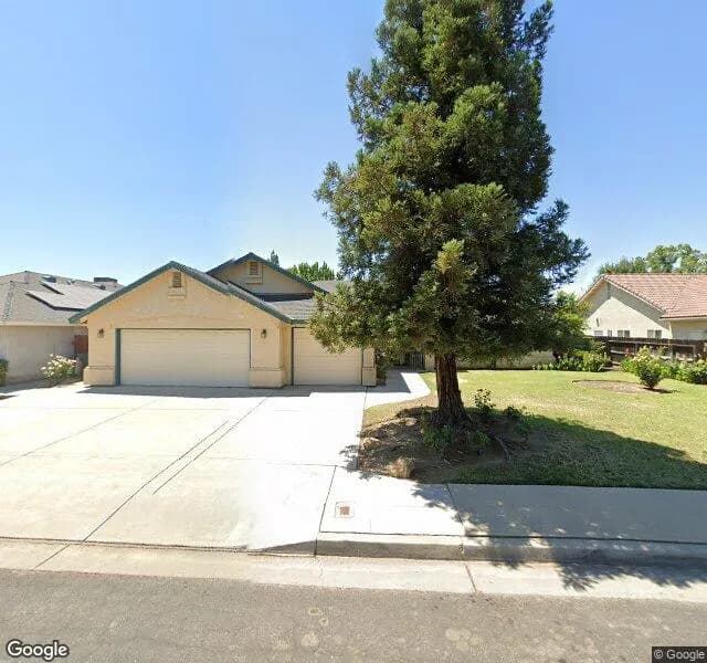 Dignity Manor Senior Home - Board And Care Home in Clovis, California