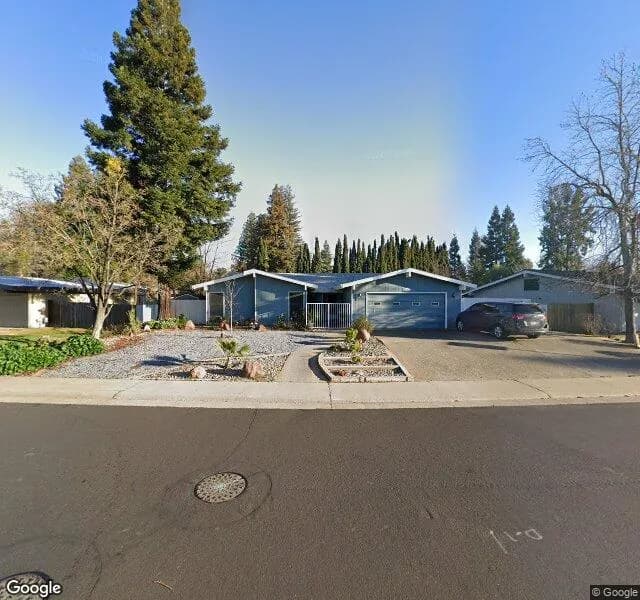 Elderly Guest Home - Board And Care Home in Elk Grove, California