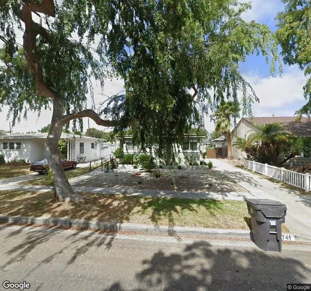 Elegant Care Villa D-1 - Board And Care Home in Long Beach, California