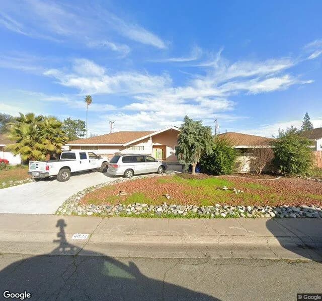 Emerald Senior Care - Board And Care Home in Carmichael, California