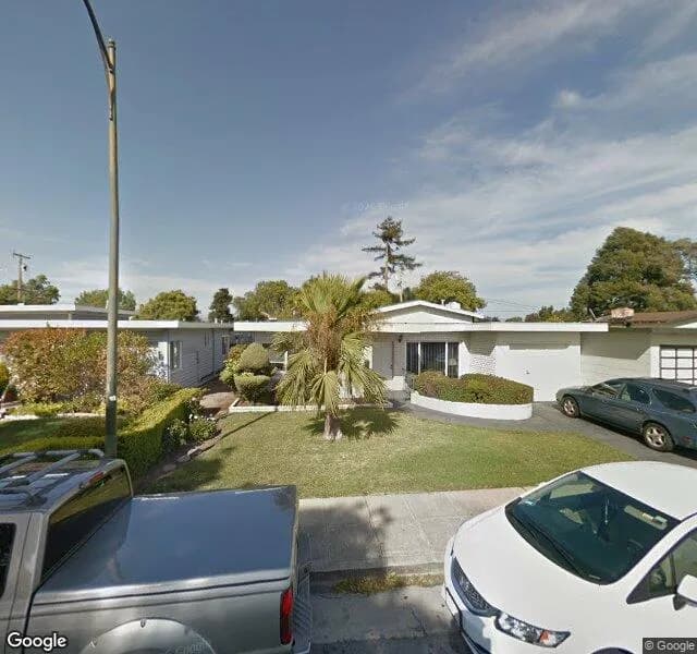 Fhar - Patricia Avenue Home