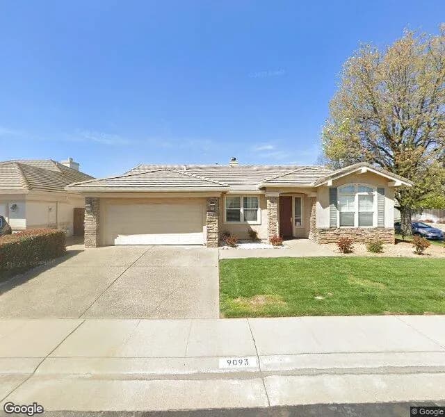 Four Seasons Home Care 2 - Board And Care Home in Elk Grove, California