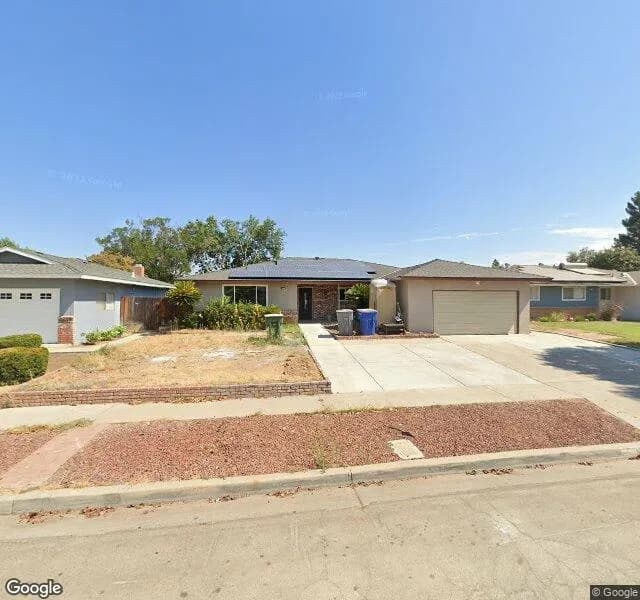 Fresno Guest Home #18 - Board And Care Home in Fresno, California