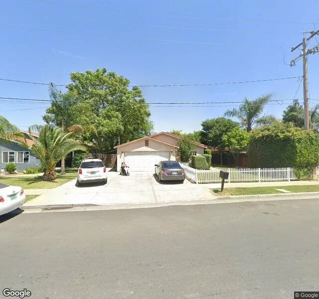 Gaither's Family Home #6