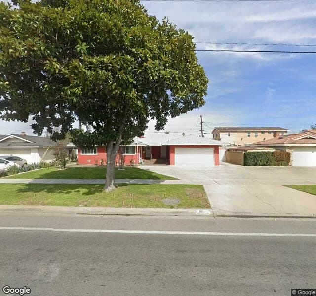 Golden Flower Manor, Llc - Board And Care Home in Anaheim, California