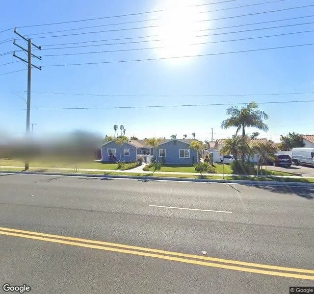 Golden Hands Care Home - Board And Care Home in Huntington Beach, California