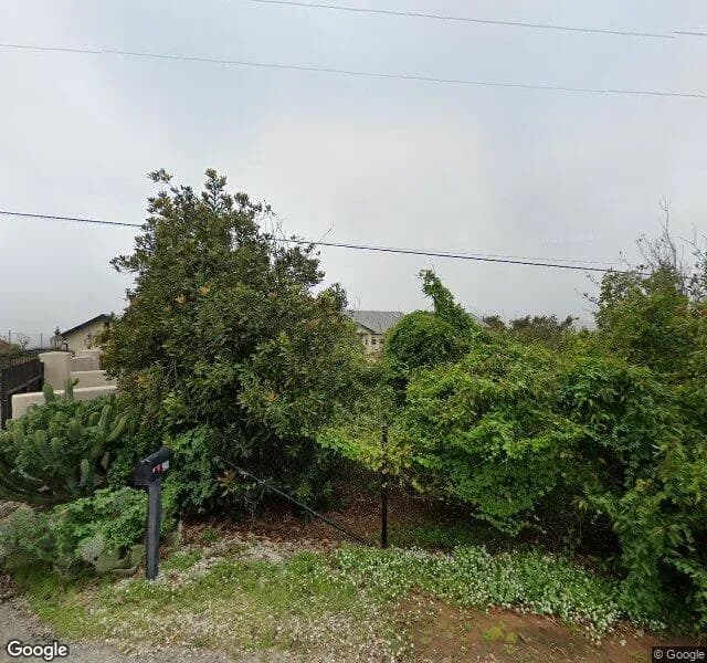 Golden House Residence 3