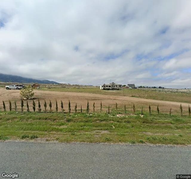 Hacienda Encanto Living