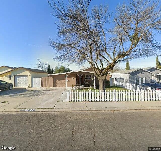 Happy Home Living - Board And Care Home in Modesto, California