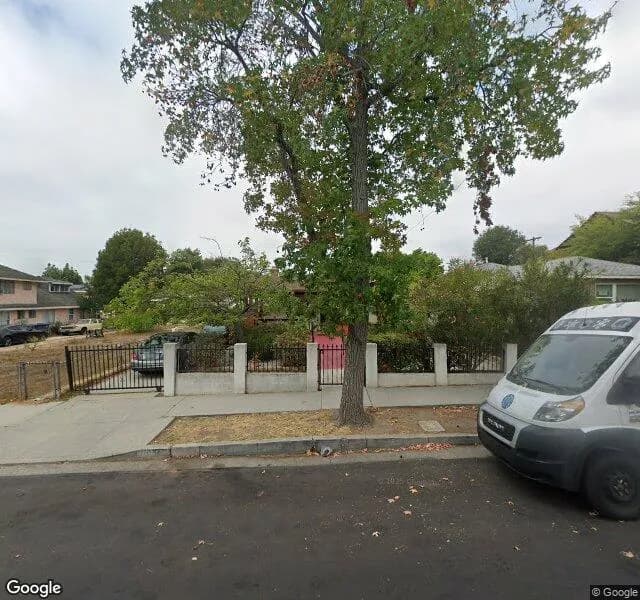 Hazelwood Mighty Homes - Board And Care Home in Los Angeles, California