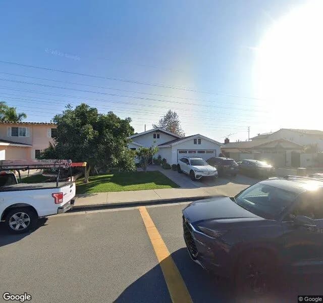 Helen's Guest Home - Board And Care Home in Huntington Beach, California