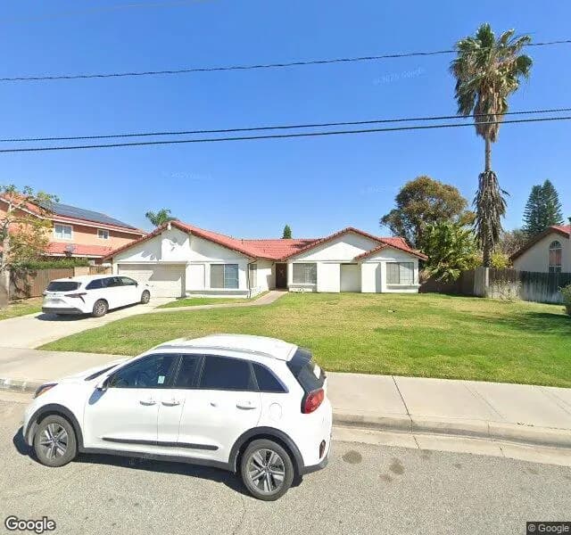 Helping Hearts Acacia