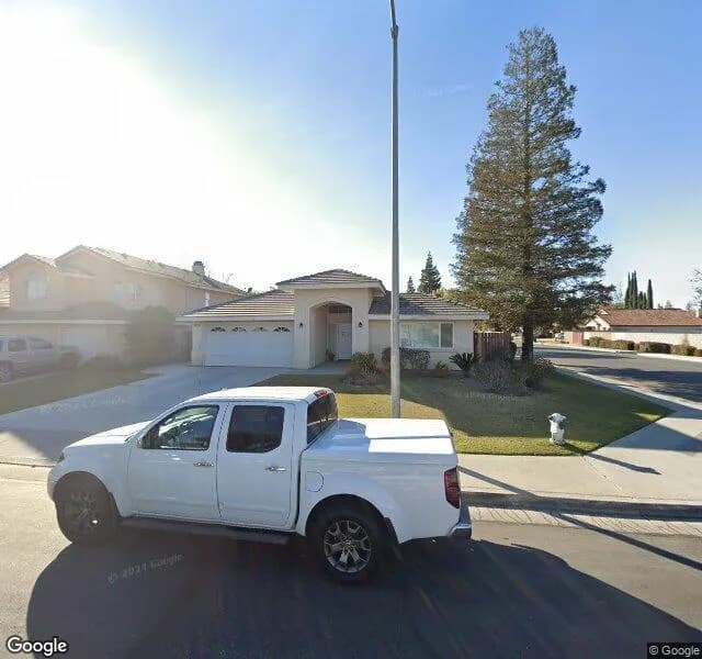 Heritage Living - Board And Care Home in Bakersfield, California