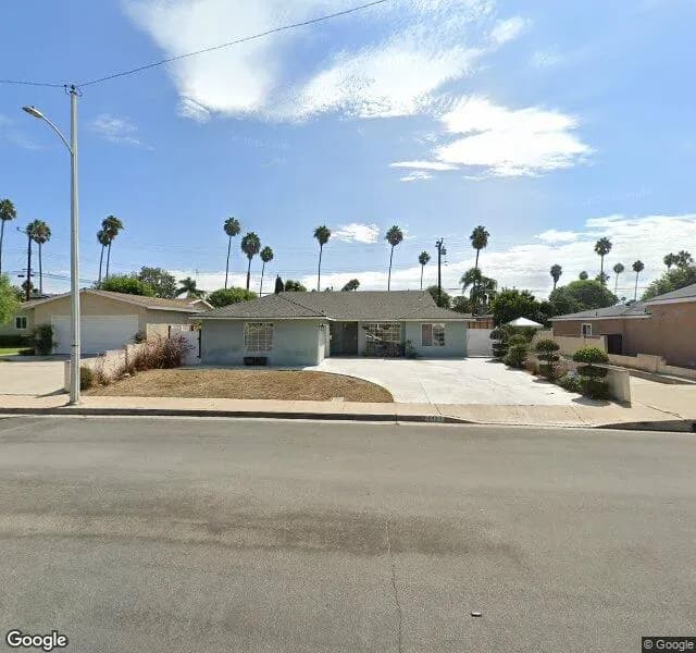 Huntington Beach Villa - Board And Care Home in Huntington Beach, California