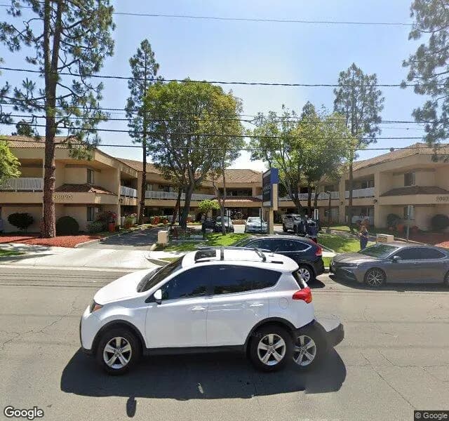 Huntington Retirement Hotel