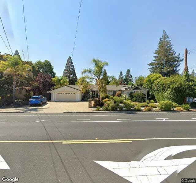 Immaculate Home At Walnut