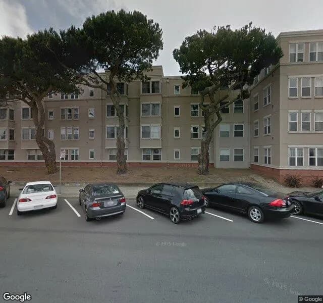 Ivy At Golden Gate, The