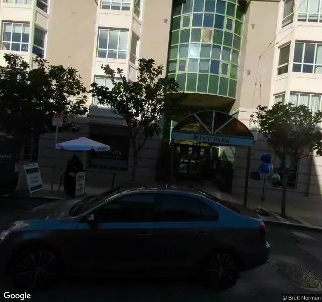 Ivy Park At Cathedral Hill