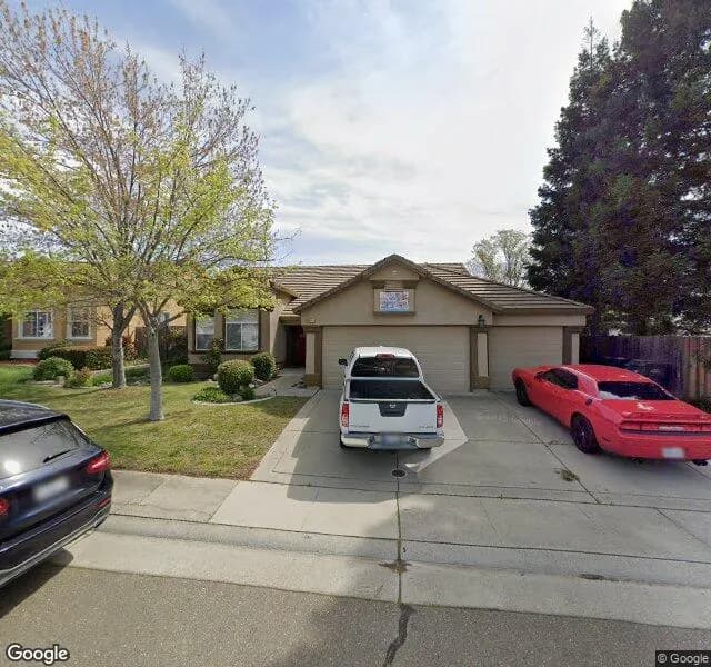 J & H Care Homes - Board And Care Home in Antelope, California