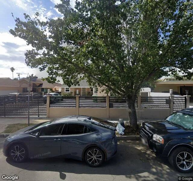 Jasmine - Board And Care Home in Van Nuys, California