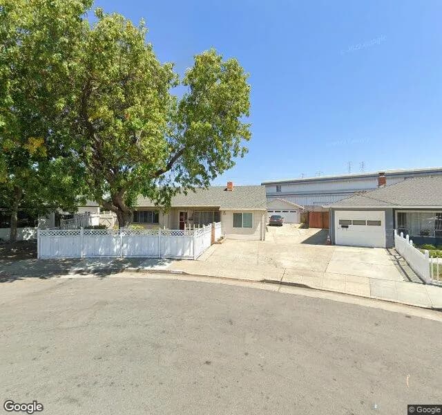 Kelly's Home - Adult Residential Facility in San Mateo, California