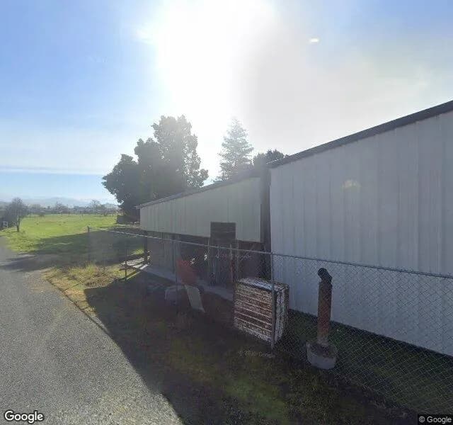 Knotts Landing Care Home - Adult Residential Facility in Porterville, California