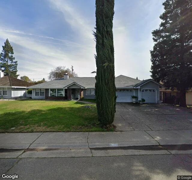 La Honda Guest Home - Board And Care Home in Carmichael, California
