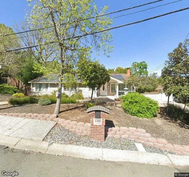 Lafayette Residential Care - Board And Care Home in Walnut Creek, California