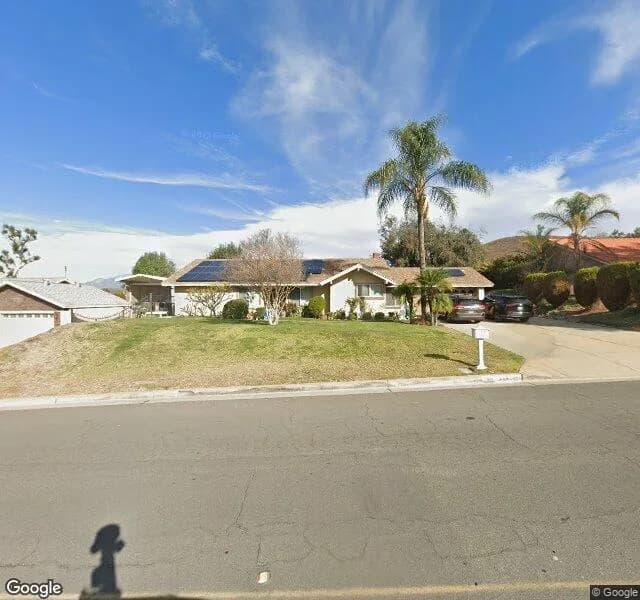 Lakeside House - Adult Residential Facility in Riverside, California