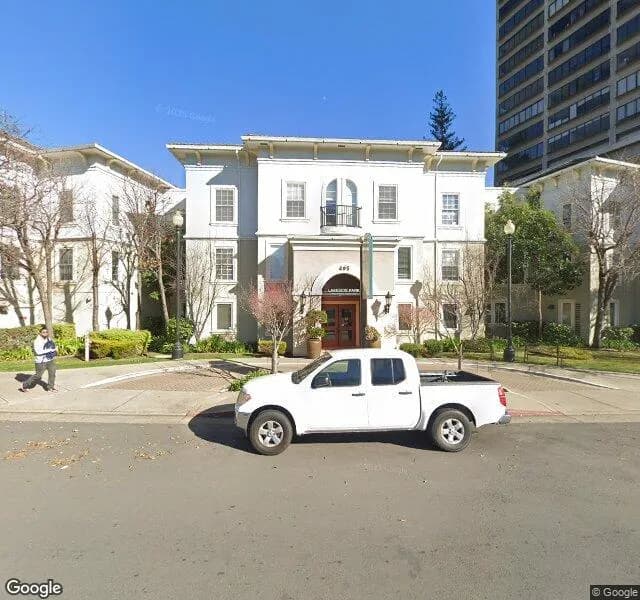 Lakeside Park - Assisted Living Facility in Oakland, California