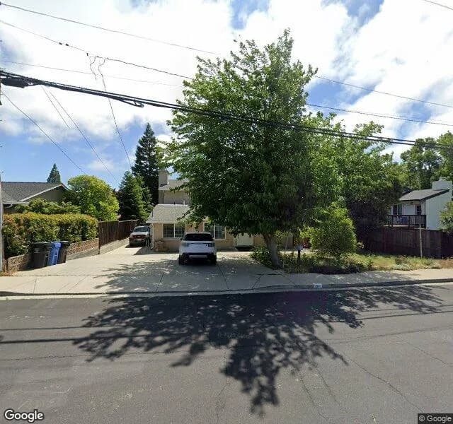 Larkey Park Home Care - Board And Care Home in Walnut Creek, California