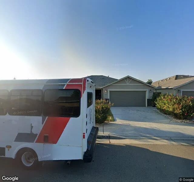 Laurite Senior Care Home - Board And Care Home in Fresno, California