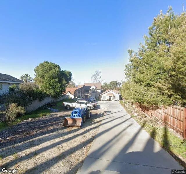 Loren's Good Life Care Inc - Board And Care Home in Riverside, California